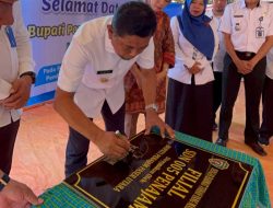 Bupati PPU, Resmikan Gedung Sekolah Filial SDN 005 Penajam
