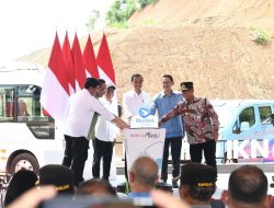 Presiden Jokowi Luncurkan Ragam Transportasi Darat Ramah Lingkungan di IKN