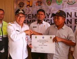 Makmur Marbun Kembali Serahkan Ganti Rugi Pembangunan Bandara VVIP