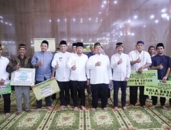 Pemprov Kaltim Salurkan Sejumlah Bantuan Pada Safari Ramadhan di PPU