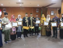 Pemkab PPU Berikan Ratusan Piagam Penghargaan di Moment HUT Ke-23