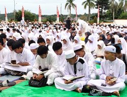 Ribuan Pelajar Gaungkan GEMA Kukar di Halaman Kantor Bupati
