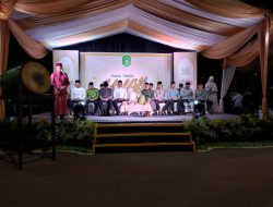 Bupati Kukar Lepas Pawai Takbiran Keliling Sambut Idul Adha 1446 H di Tenggarong