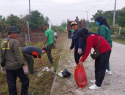 Camat Penajam Pimpin Jumat Bersih di Gunung Seteleng, Aksi Serupa Digelar di Jenebora