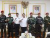 Bupati PPU Terima Audiensi Komandan Korps Kopassus di Kantor Bupati