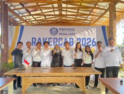 Perkuat Profesionalisme Advokat, PERADI Penajam Gelar Rakercab 2026